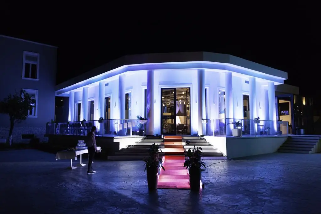 Resort Image