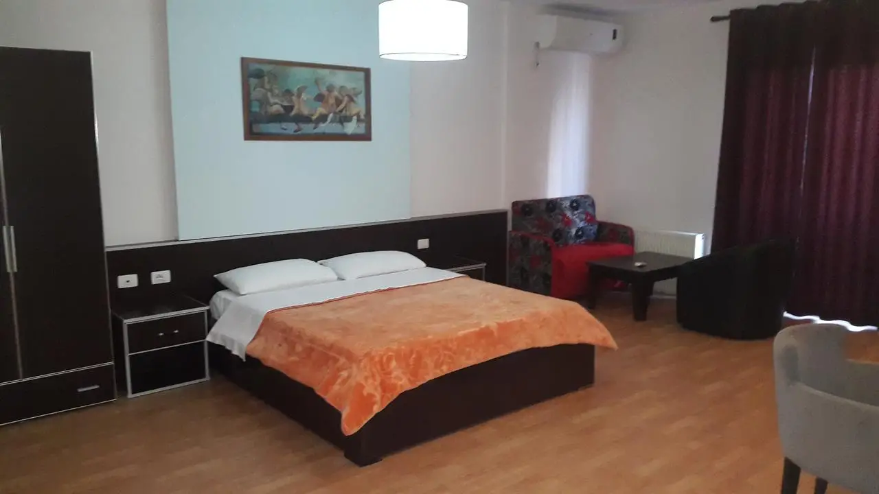Hotel Alpet