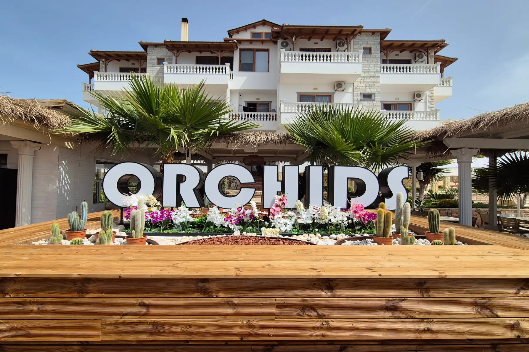 ORCHIDS Hotel