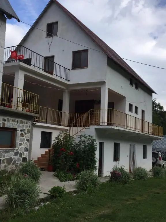 Bujtina Kometa