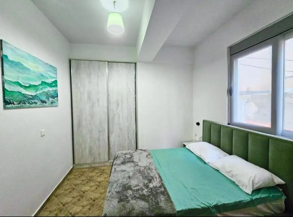 Happy Apartment
