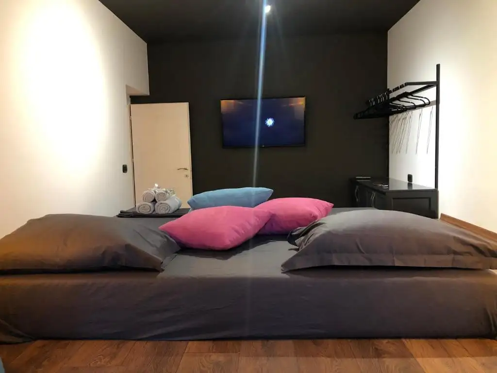 Nikki Apartments 2