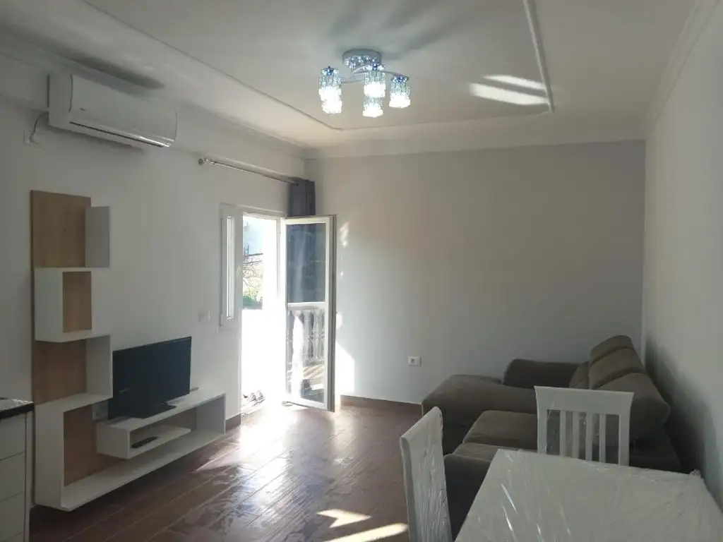 Liv Apartment