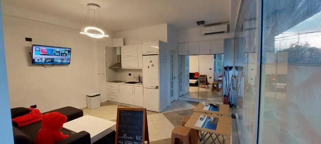 Apartment Thousand Kisses