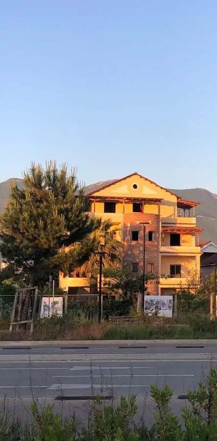 Nature-friendly apartment near the center of Tirana