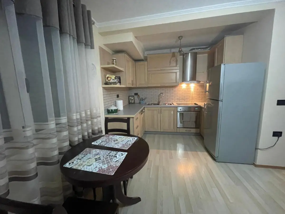 Bllok Apartament