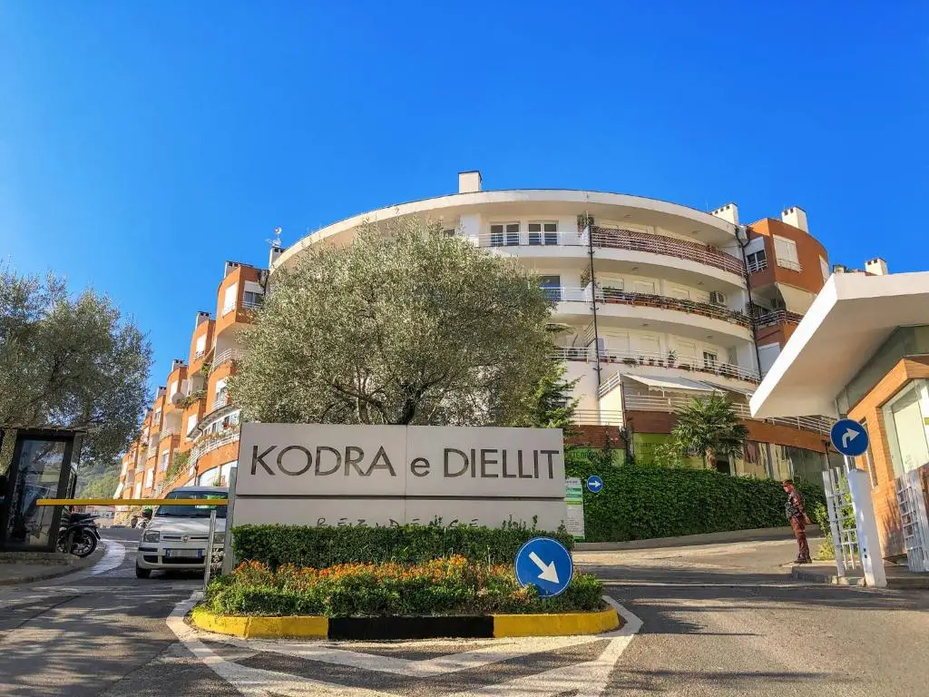 One Bedroom APT (Rezidenca Kodra e Diellit 1)
