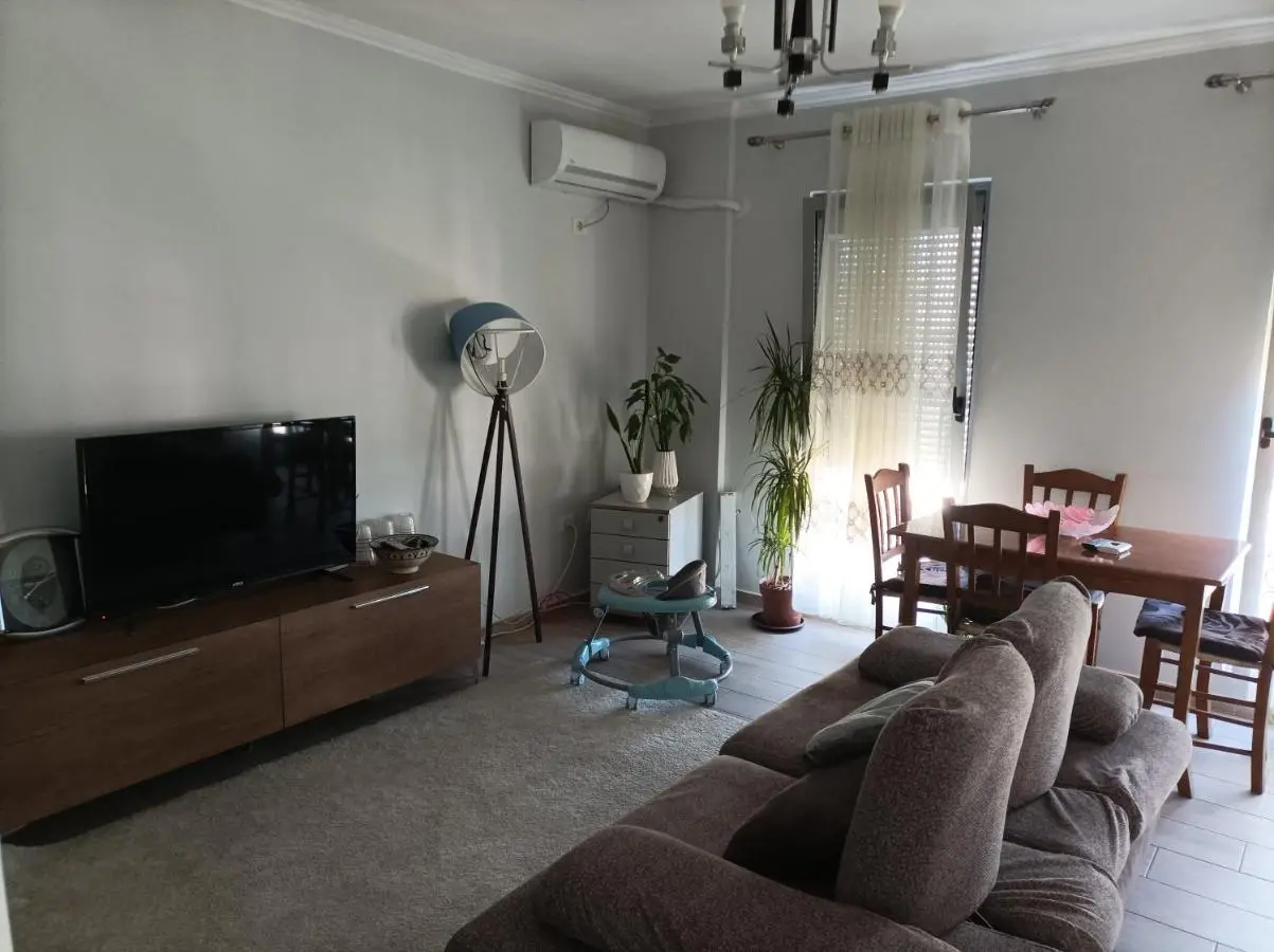 Simple Apartament Tirana