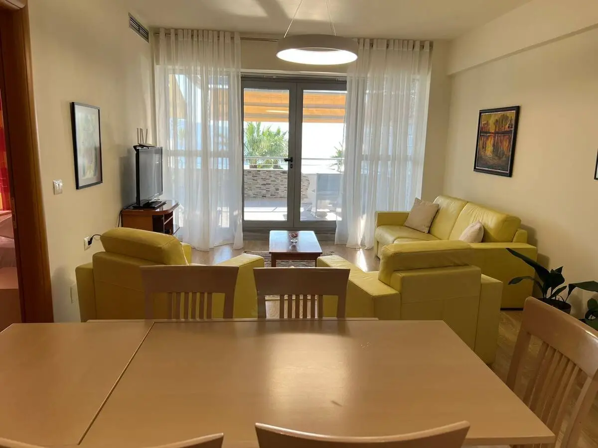 Sindi's 3 Bedroom Condo II