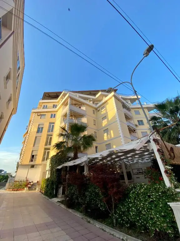 Spacious and cozy apartment in Velipoja