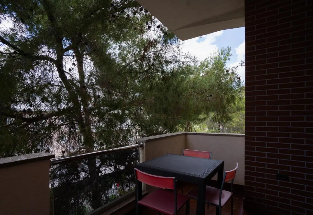 Evergreen Pines Apartment