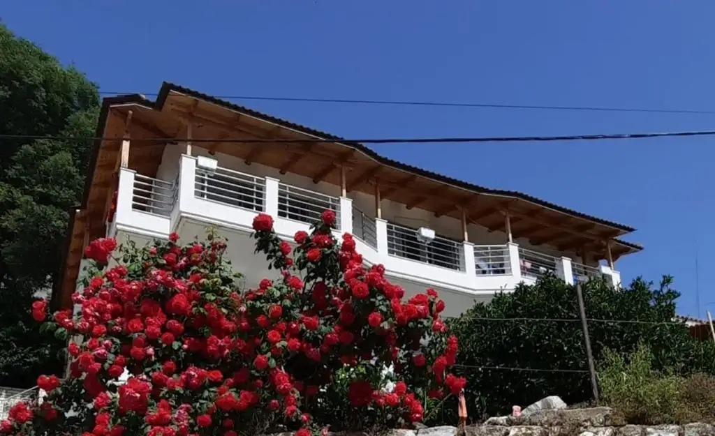 Eduard Lagji Apartament