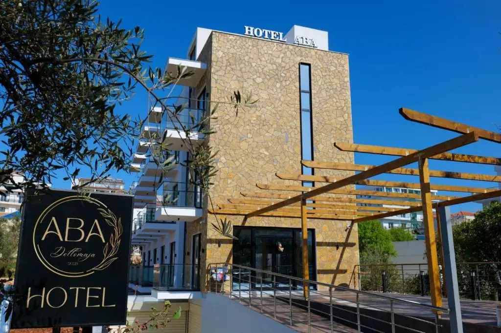 Hotel ABA