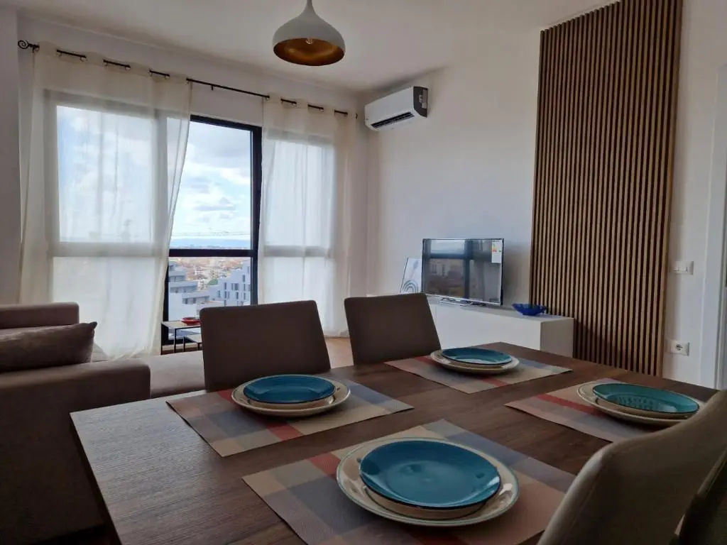 Red & White Palace Apartment
