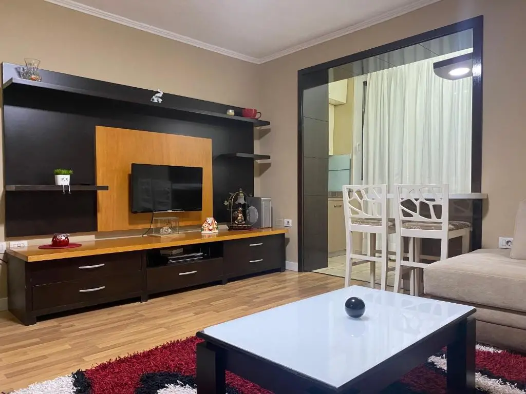 Ring Apartment