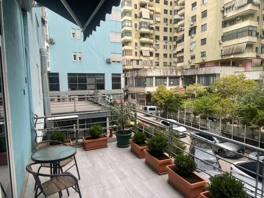 TheOffice - stylish studio apt in perfect location