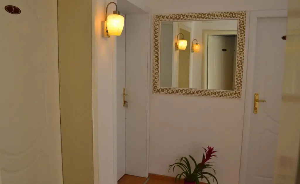 Tirana Central GuestHouse