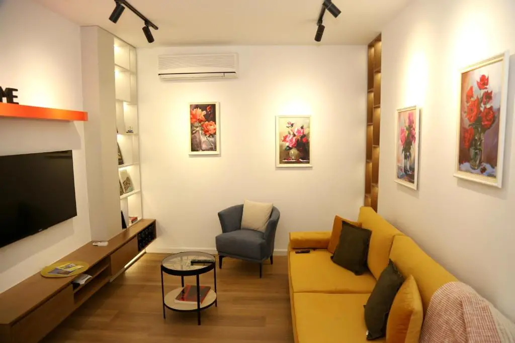 MJolly Apartment