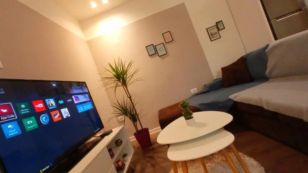 Tirana Apartment Garda