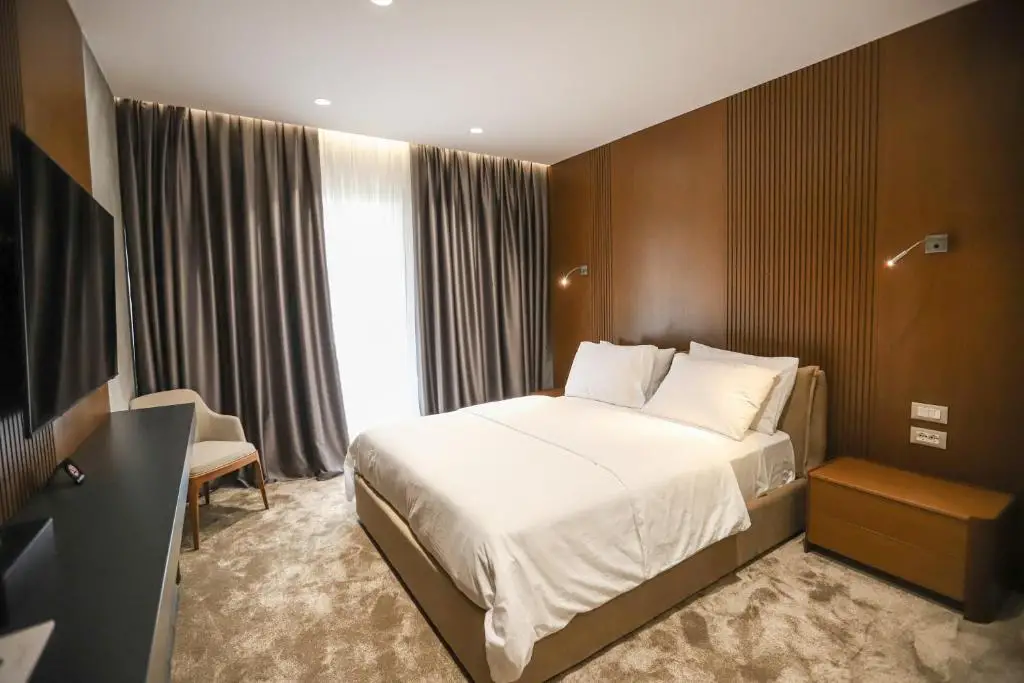 Urbanin Apartment & Hotel