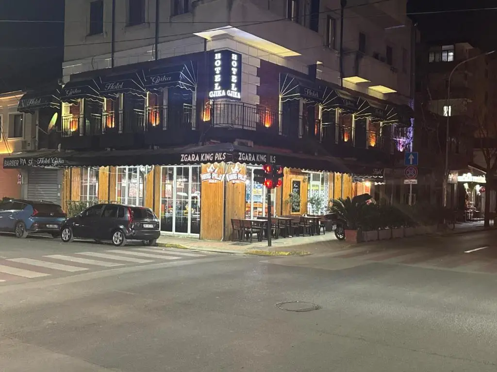 Hotel Gjika