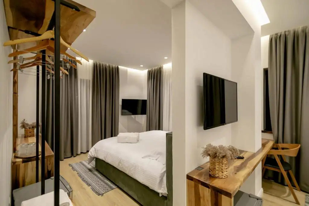 Elegance Boutique Hotel