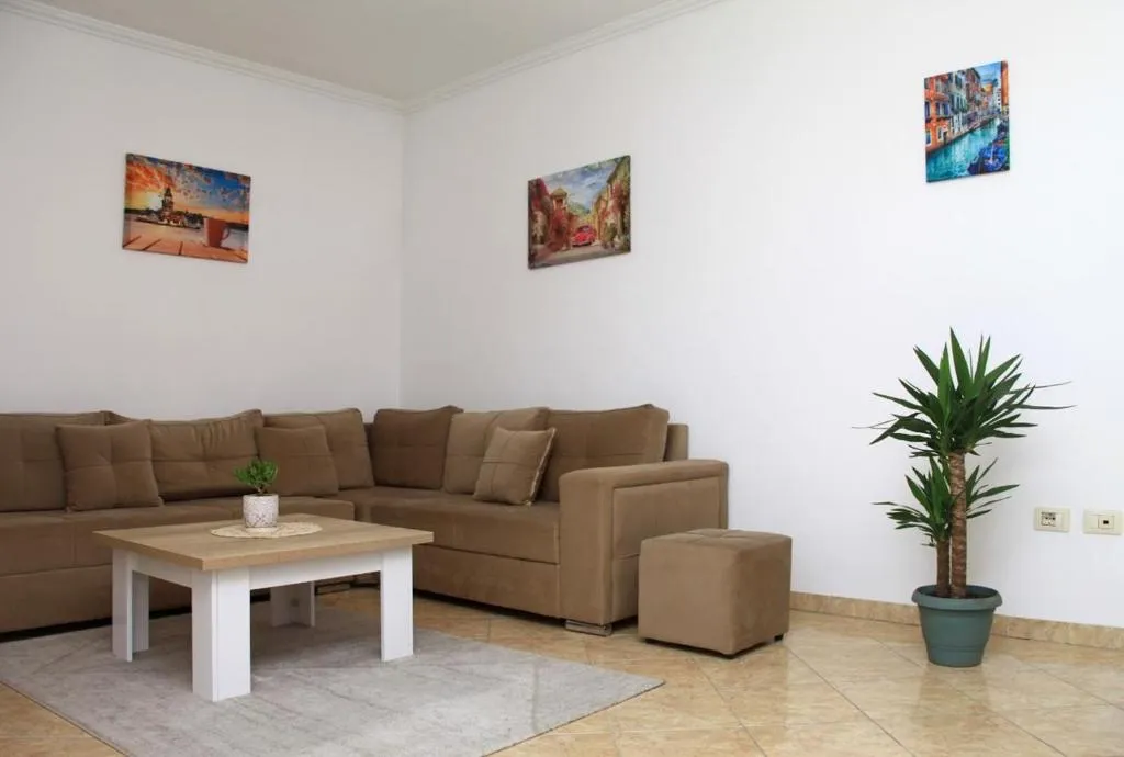 Spacious Apartment in City Center