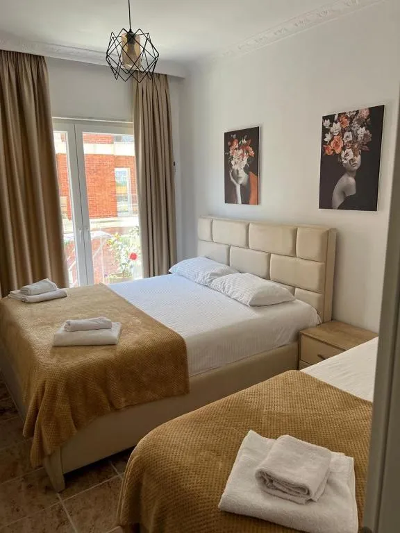 Fishta apartments Q5 35