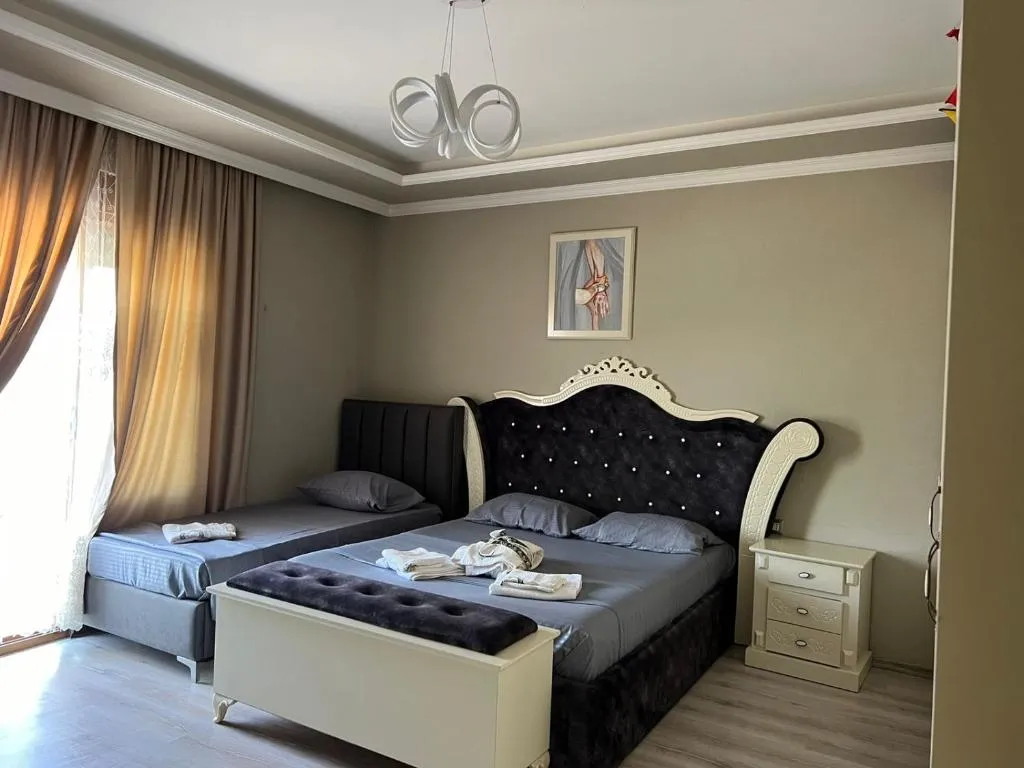 xhaka hotel