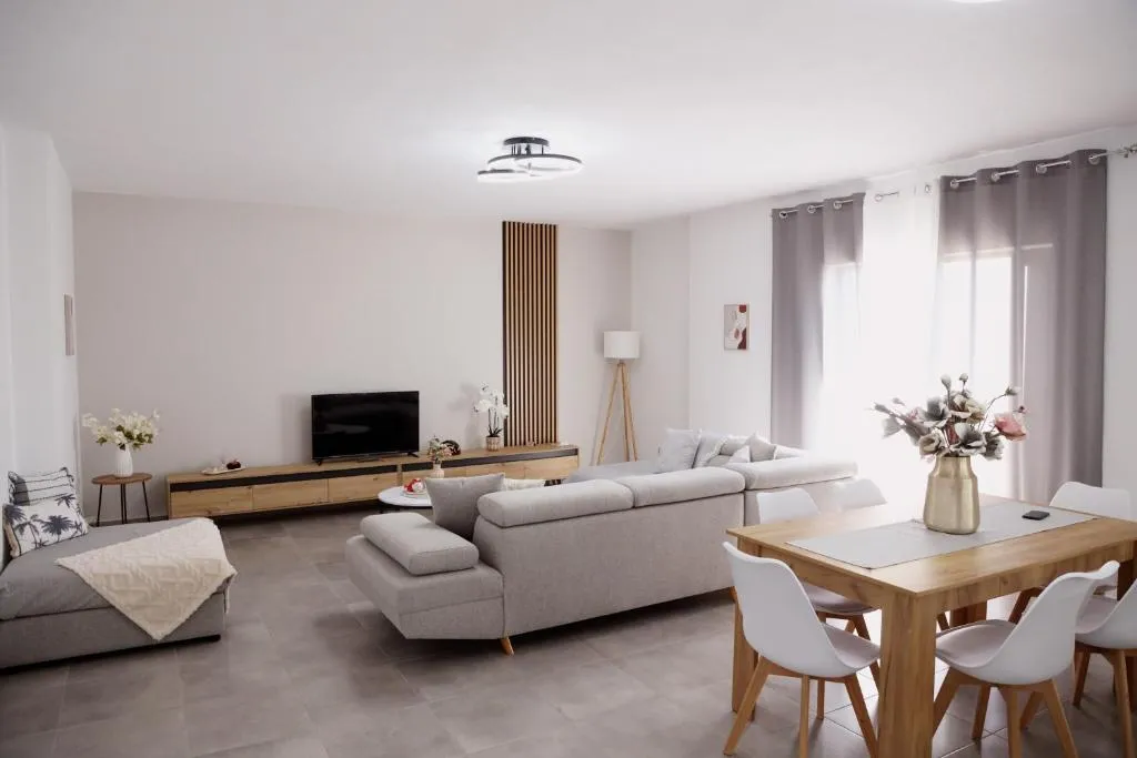 Rajmonda Apartment