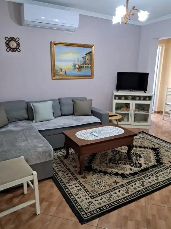 Sokoli's appartment