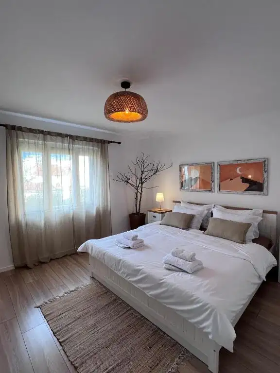 Taka Home