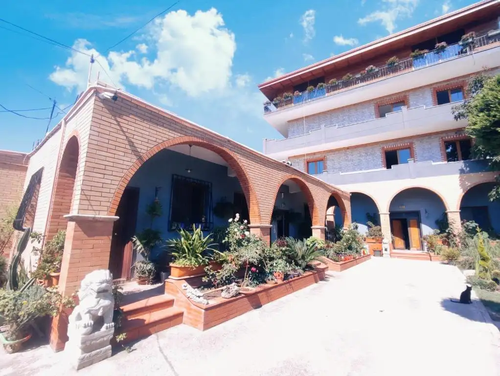 City center Studio apartment 500mbs