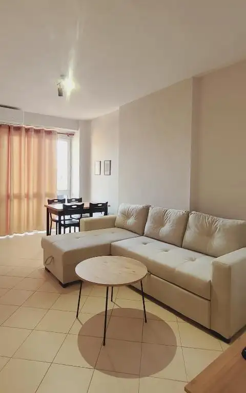 Leones Apartament