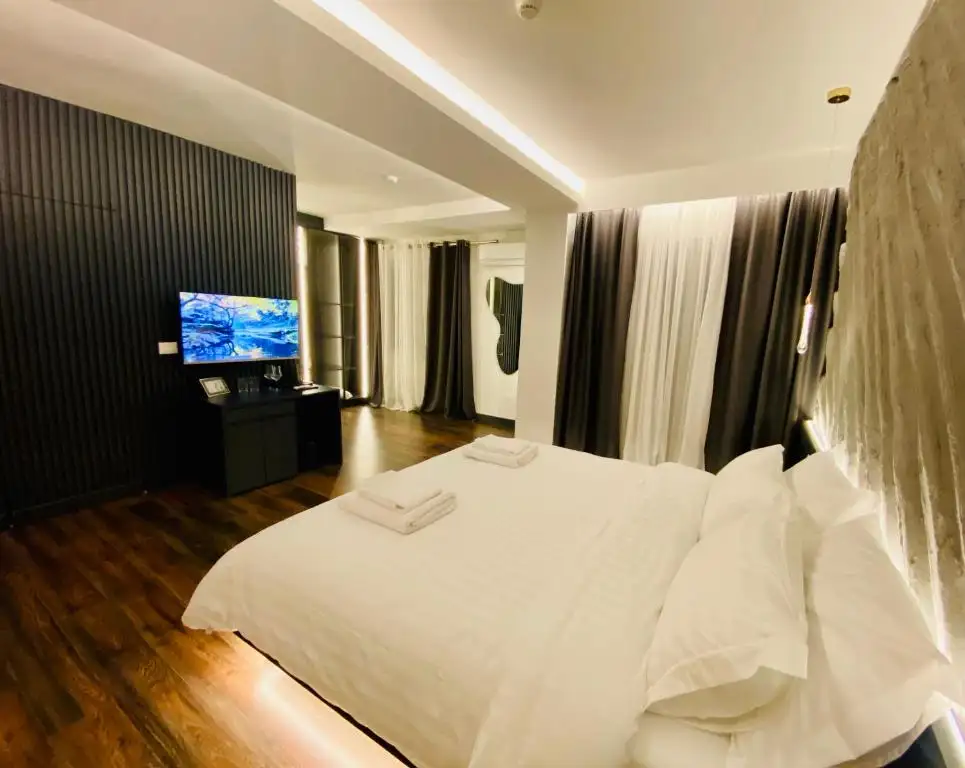 Tirana Central Rooms