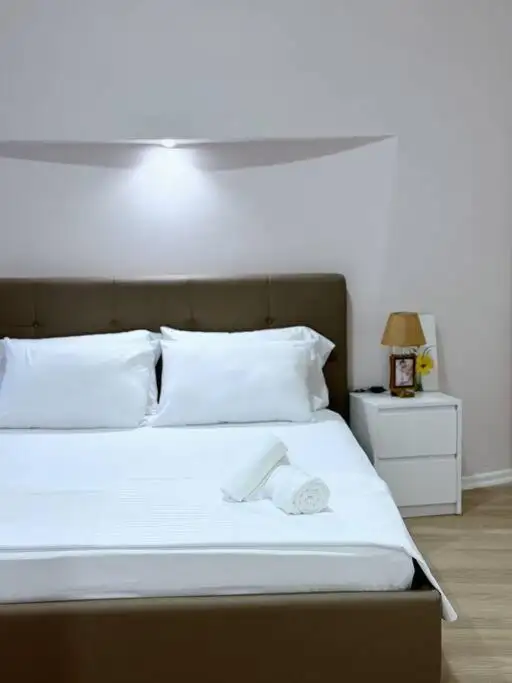 AEM 1 Bedroom Apartment Apt #9