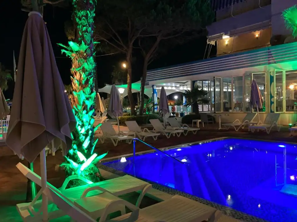 Fiona's Sea View Apartment