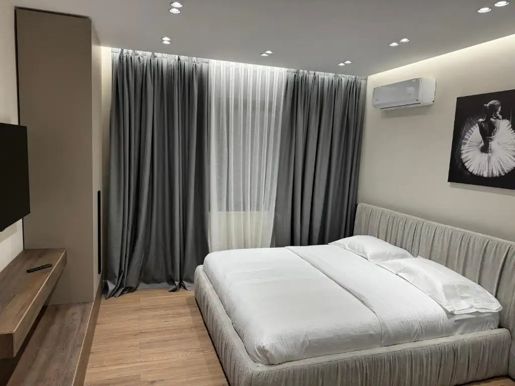 Lux Stay