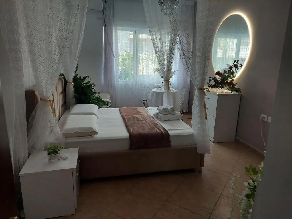 Luxury apartment - near of the Tirana Lake Park