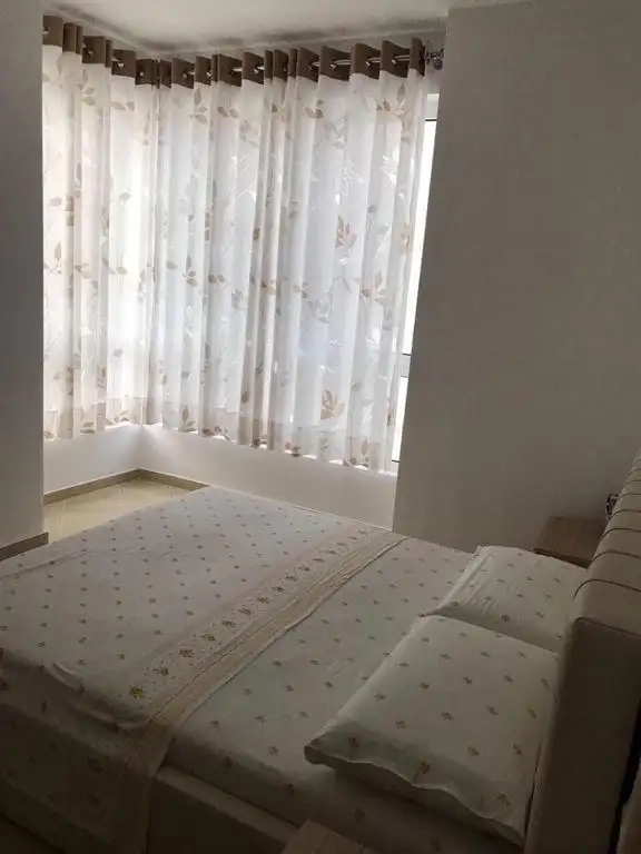 Radhima Beach Apartment-Tirana Resort