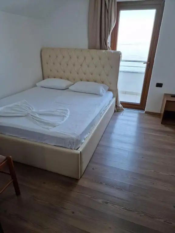 Hotel Restaurant Savoja