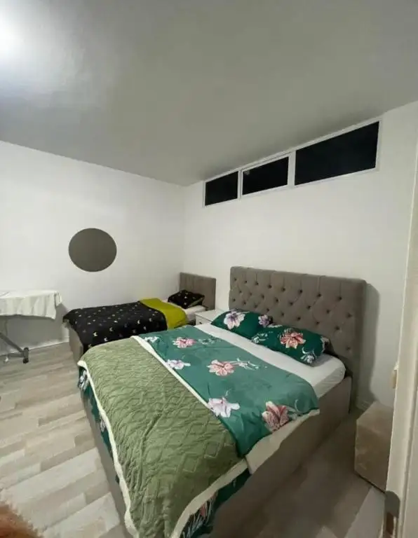 Parid Apartment 2
