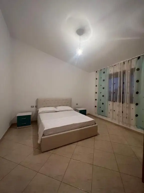 Cela House
