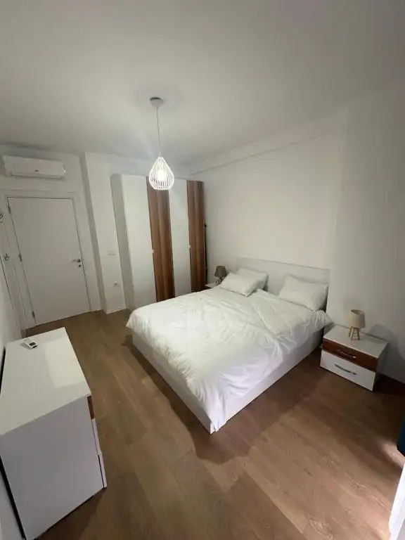 XhM Apartment 1