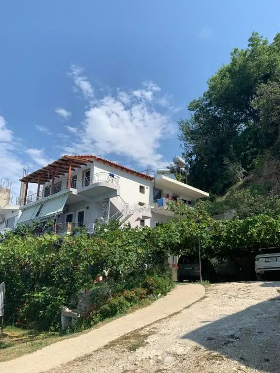 Borsh Beach Apartments - BBA