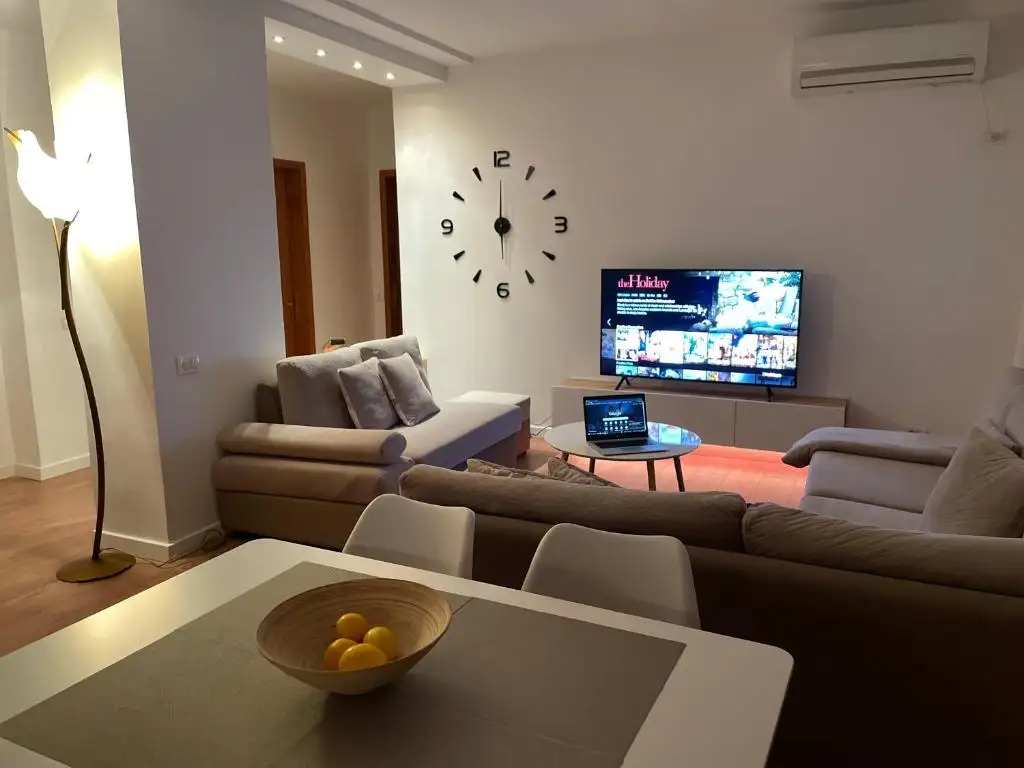 Proper Apartment 1
